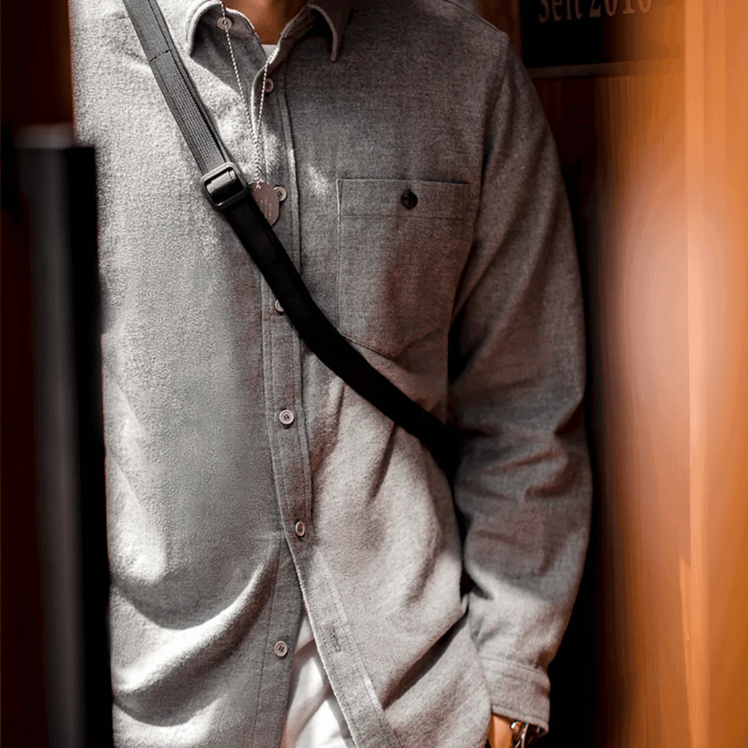 Essential Basic Flannel Shirt - Image 5